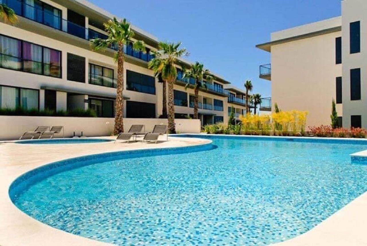 Apartamentos Cavalo Preto Beach Resort Quarteira Esterno foto