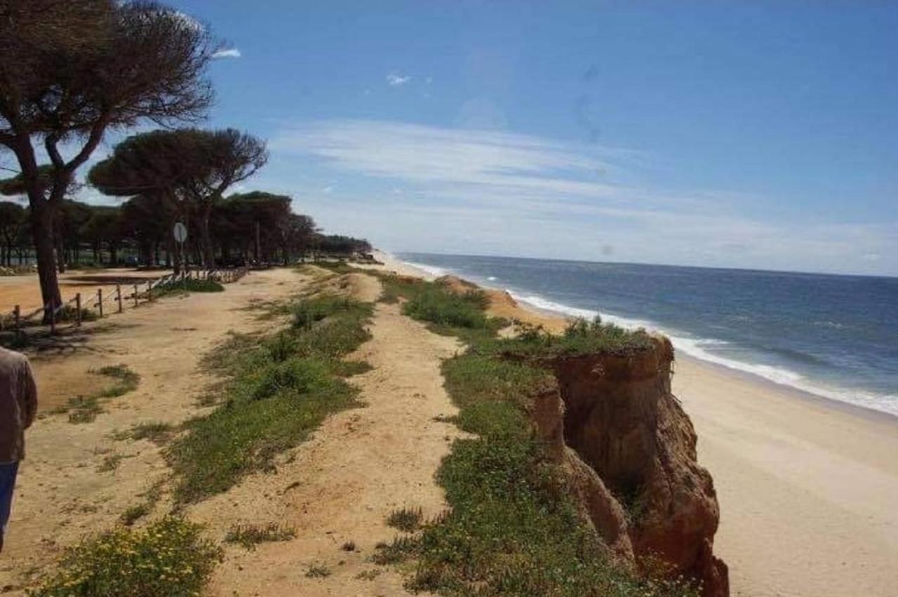Apartamentos Cavalo Preto Beach Resort Quarteira Esterno foto